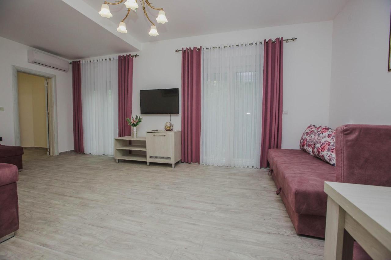 Hotel Dapcevic Cetinje Exterior photo